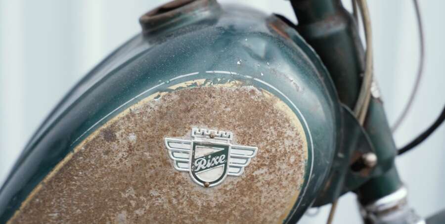 Natürlich haben auch Scheunenfunde häufig grössere Roststellen Natürlich haben auch Scheunenfunde häufig grössere Roststellen