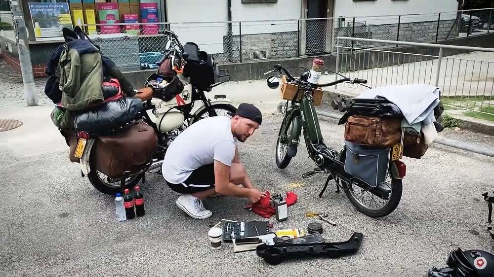 Je länger die geplante Reise ist, desto mehr Gepäck und mehr Planung sind natürlich notwendig Je länger die geplante Reise ist, desto mehr Gepäck und mehr Planung sind natürlich notwendig