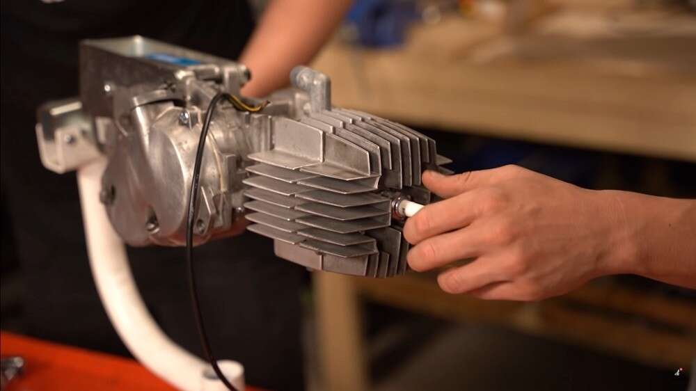 Motorhalter Puch Maxi E50 Motor 2.0 Motorhalter Puch Maxi E50 Motor 2.0