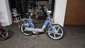 Bleu medio (série 2) Bleu medio (série 2)